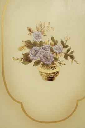 Bar cabinet with chinoiserie