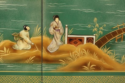 Bar cabinet with chinoiserie