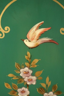 Bar cabinet with chinoiserie
