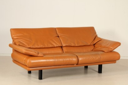 divani di modernariato, divano BB Italia, produzione BB Italia, designer paolo piva, modello alanda, proveniente italia