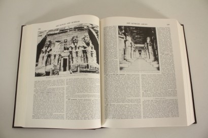 Enciclopedia Treccani con libreria