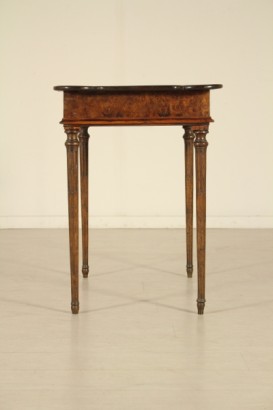 Antiquitäten, Antiquitäten, antik, Couchtisch, Couchtisch, Couchtisch 700-Neoclasscio, #dimanoinmano, #antiquariato, #antichita, #tavolinoantico, #tavolino700, #tavolinoneoclassico