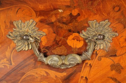 Cassettone in stile olandese