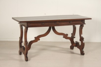Tienda 900, 900, mesa, mesa de refectorio, refectorio del refectorio mesa con cajones, 900, #dimanoinmano, #bottega900, # 900, #tavolo, #tavolonfratinoconcassetti, #tavolofratino, #tavolofratino900