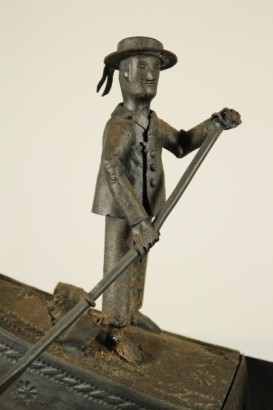 antiquariato, novecento, sculture in ferro saldato, ferro inciso, gondoliere, sculture di gondole, anni 40