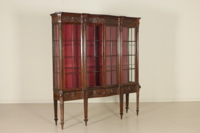 Englisch-Vitrine