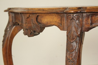 Particolare intaglio Consolle Luigi Filippo