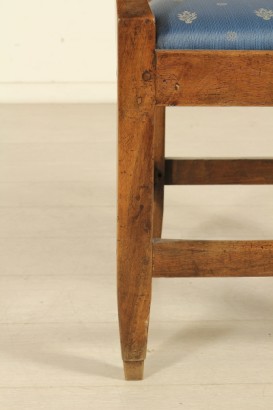 Particular leg arm chair Empire