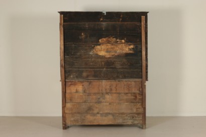 Retro credenza con piattaia