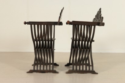 Chaise de Savonarole côté