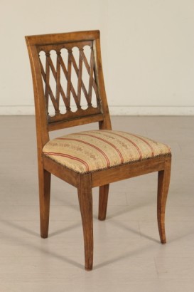 Silla de estilo neoclásica