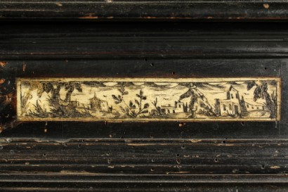 Particolare disegno Stipo ebanizzato