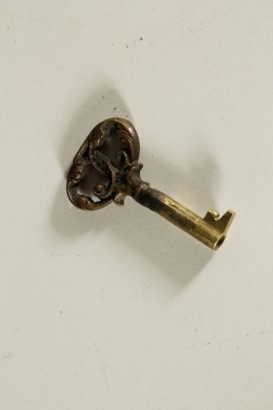 Particolare chiave Stipo ebanizzato