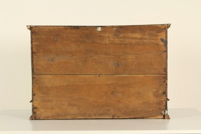 Particolare retro Stipo ebanizzato