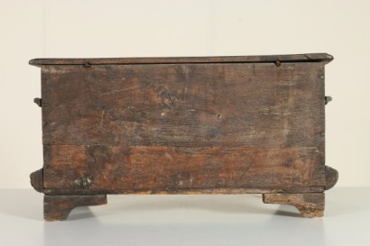 Particolare retro Piccola panca-baule