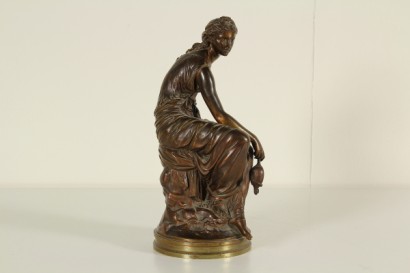 Figura femminile Neoclassica in bronzo