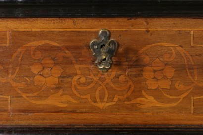 Particular pair of drawers lombardi