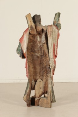 Estatua de madera policromada particular