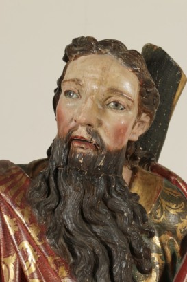 Estatua de madera policromada particular