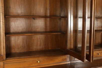 Particolare ripiani Libreria quattro ante