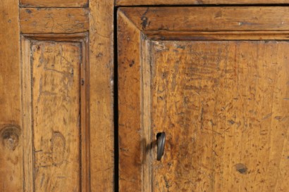 Particular doors and Walnut Sideboard by Center key
