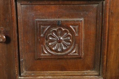 Carved leaf detail carved Kneeler
