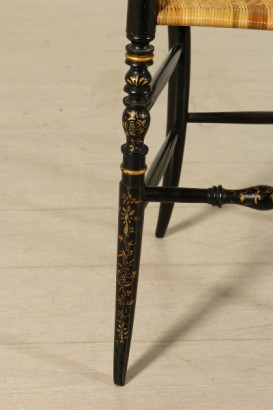 Particolare gamba Coppia sedie Chiavarine