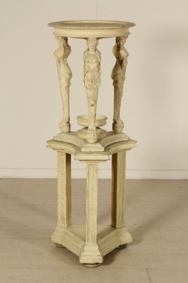 Particolare Tripode neoclassico