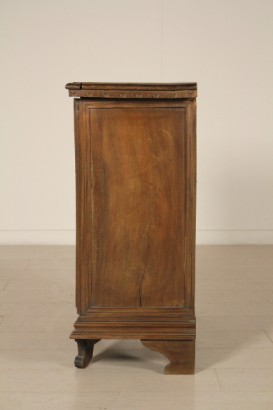 Vista laterale Comodino in Stile