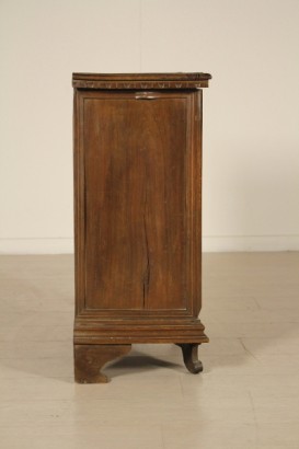 Vista laterale Comodino in Stile