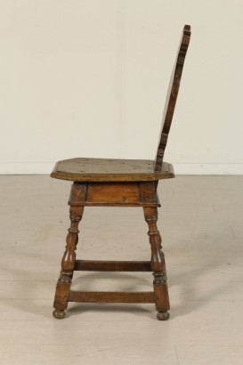 Particular side stool