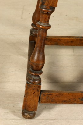 Particular legs stool