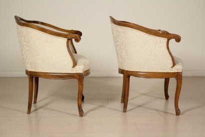 Determinado par de sillas de lado