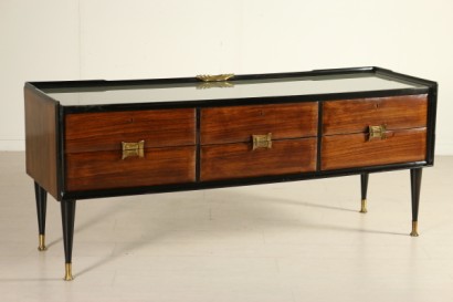 Une commode de 40-50 ans