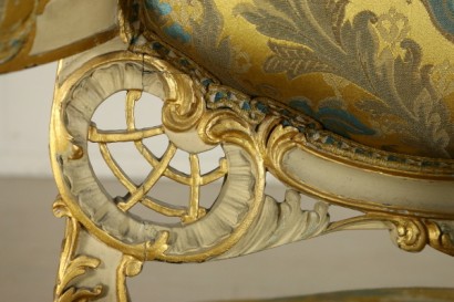 Par de sillones particular de sillones, puff y silla