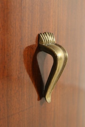 Particolare maniglia Mobile anni 40-50