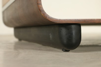 Pied de table basse 60 ans