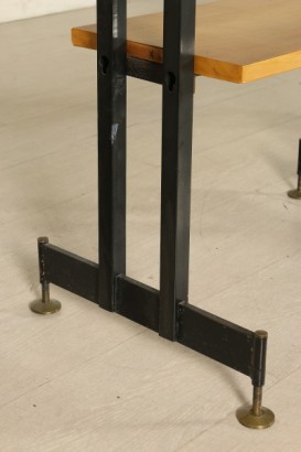 Bibliothèque de 50-60 ans de jambes