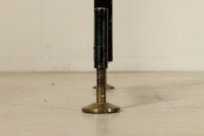 pieds de bibliothèque de 50-60 ans