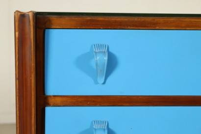 Surtout 50 ans Dresser