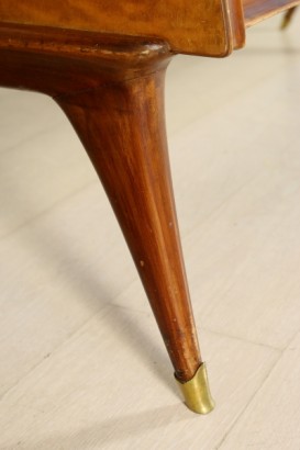 Surtout la jambe commode années 50