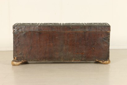 Tronc recouvert de cuir