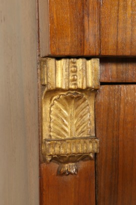 Drei Schubkästen Kommode