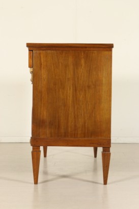 Drei Schubkästen Kommode