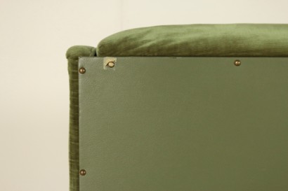 Under 50-60 years sofa