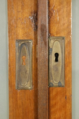 Bibliothèque vitrine-lock
