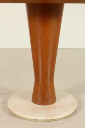 pied de table 50 ans