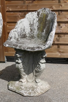 Chaise de jardin de ciment