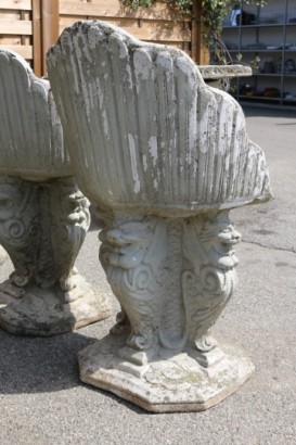 Dossier de chaise de jardin de ciment