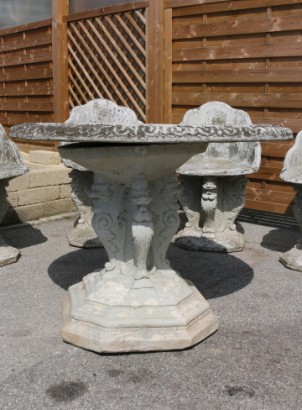 Table de jardin de ciment